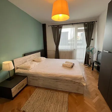 Appartement Al Malina 3bdr Family With Parking Space Near Airport And Iec