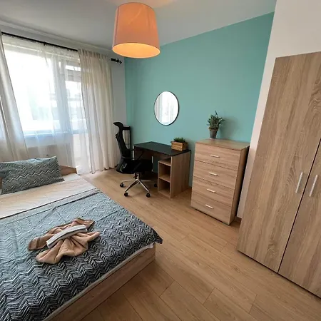 Al Malina 3bdr Family With Parking Space Near Airport And Iec * 소피아