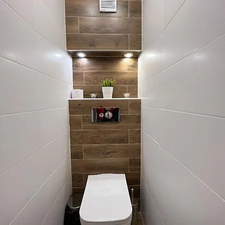 Al Malina 3bdr Family With Parking Space Near Airport And Iec * Sofia