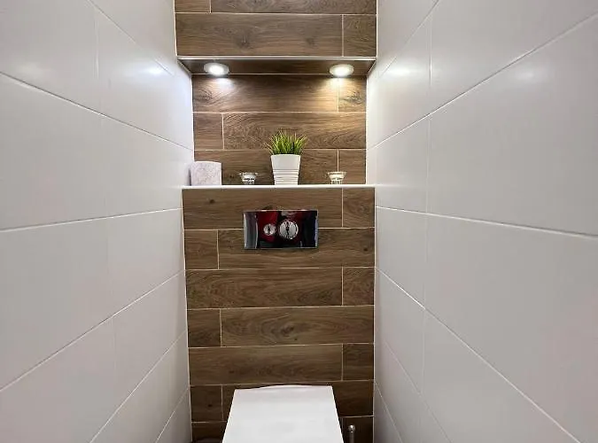 Al Malina 3bdr Family With Parking Space Near Airport And Iec * Sofia